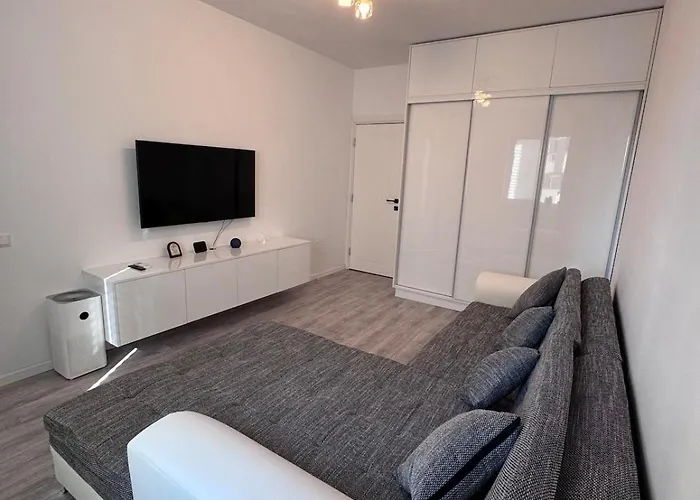 A Piece From Heaven Bucarest